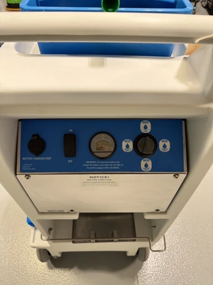 Ecolab Cleaning Caddy QC with Wet Vac NEW