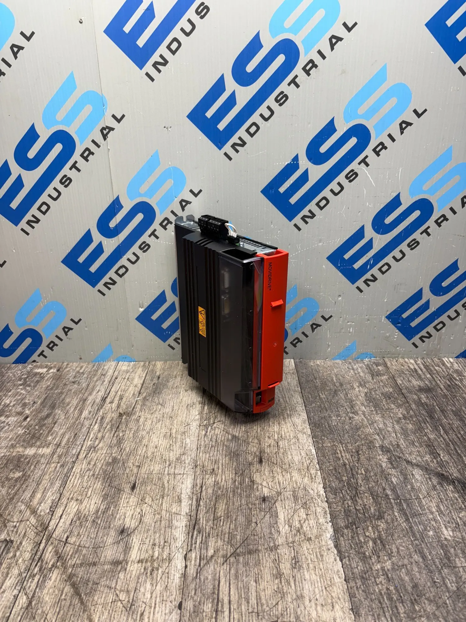 USED SEW-EURODRIVE MDX61B0005-5A3-4-00