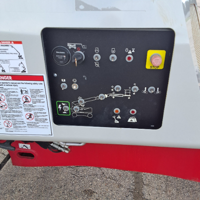 USED 2022 MEC 34J