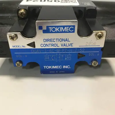 USED TOKIMEC DG4V-3-6C-M-P7-H-7-52