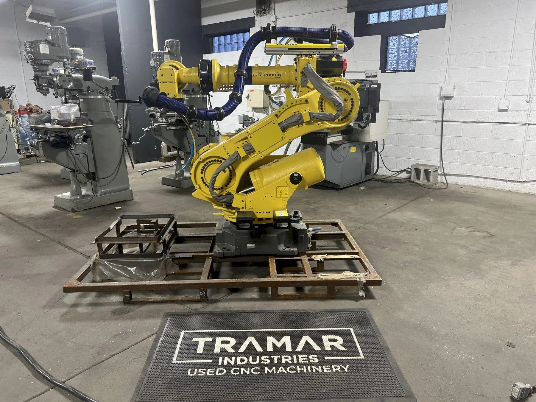 USED 2017 FANUC R2000IB/210F