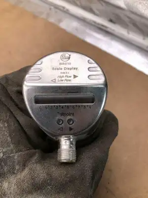 IFM SI5010 SID10ADBFPKG/US Flow Sensor / Monitor 36VDC
