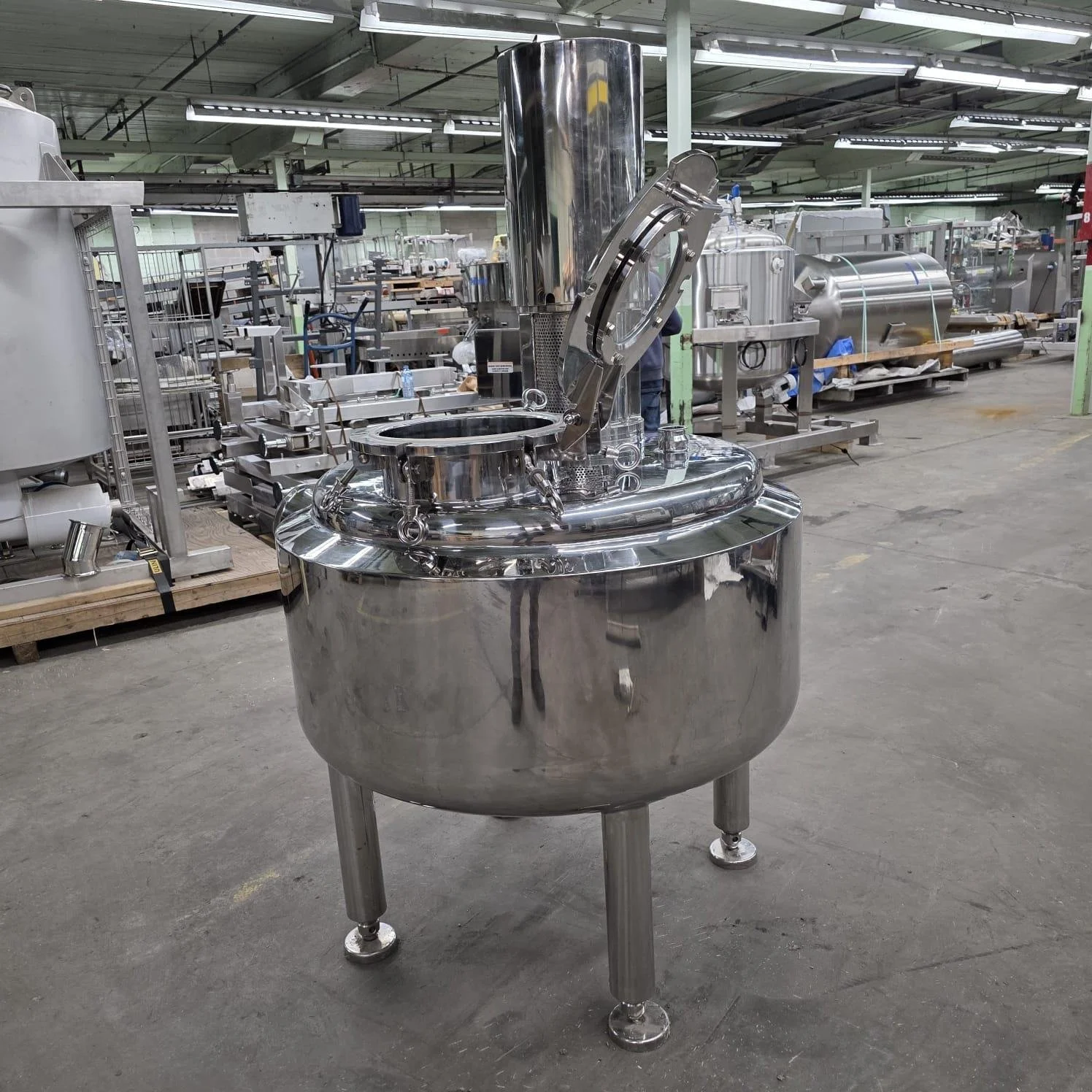 Stainless Steel 300 lit. Pressurized Tank GRF25 # 49888