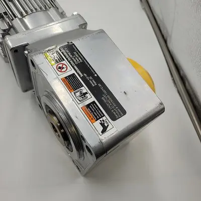 Used SUMITOMO SUMITOMO DRIVE MODEL RNYMS05-1320YC-20 & MOTOR 1/2 HP V-71M FRAME / TYPE: TC-FX Motors (misc) | ND Industrial Surplus #1219072