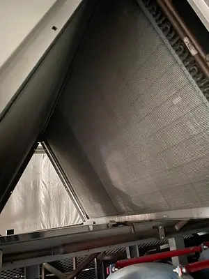 200 Ton Air Cooled Chiller with a 300kW Generator 200 Ton Chiller Rental