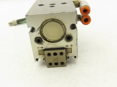 Used DE-STA-CO _UNKNOWN_ Pneumatic Cylinders Indiana US | Arrow Industrial #1249958