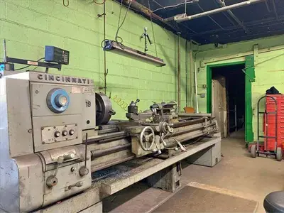 USED 1970 CINCINNATI 19