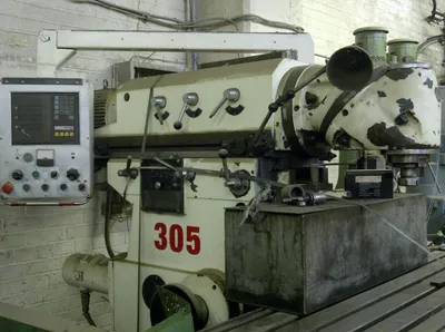 Used Guilin-Drummond X 5646/1 Horizontal & Vertical Ram Type Mills Quebec CA | Machineco #1262877