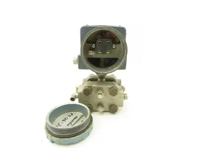 Foxboro 823DP-I3S1NM2-Y Electronic Pressure Transmitter 12.5-65VDC 3000PSI