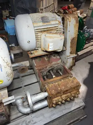 1-3/8x2-3/4 Triplex Plunger Pump TD-30 w/ 15 hp Motor