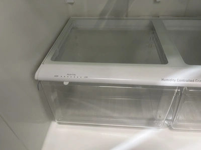 Used WHIRLPOOL GOLD FREEZER ON BOTTOM Refrigerators Michigan US | Miedema Asset Management Group #1425164