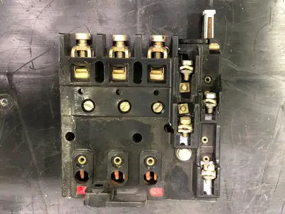 USED SIEMENS 3UA4200-7AJ