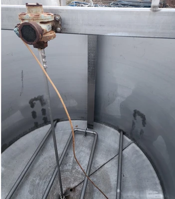 USED Stainless 1000 Gallon