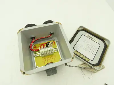 Hughey & Phillips StrobeGuard SS-124 Ambient Light Detector