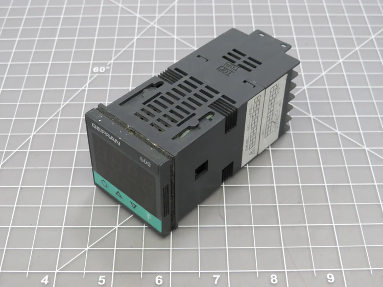 Used GEFRAN _UNKNOWN_ Temperature Controls | OCO Industrial #1613581