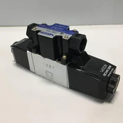 USED TOKIMEC DG4VS-3-6C-M-P7-H-7-51
