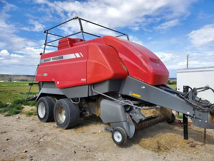 Used 2012 MASSEY FERGUSON 2190 CUTTER Square Balers Idaho US | Berry Machinery #910992