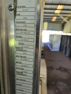 USED 2014 KENWORTH T800