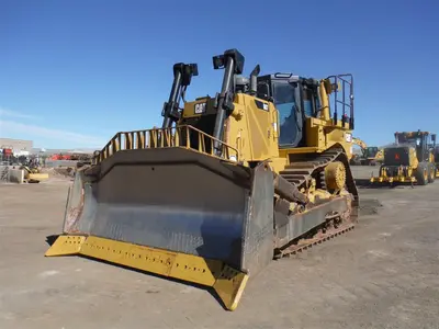 USED 2018 Caterpillar D8T
