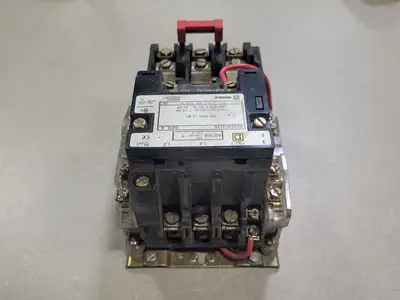 USED SQUARE D 8536SCO3V02S