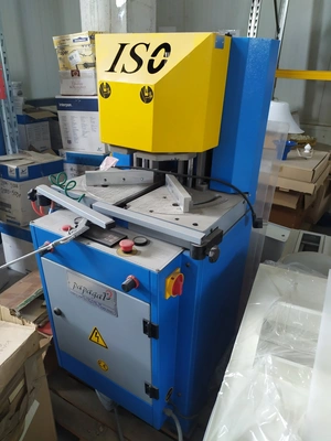 SONMEZ MAKINA  PVC Welding Machine, excellent condition, very slightely used, OFFERS INVITED