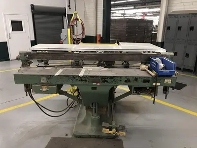 USED ROOT D-200 MULTIPLE-SPINDLE HORIZONTAL BORING MACHINE