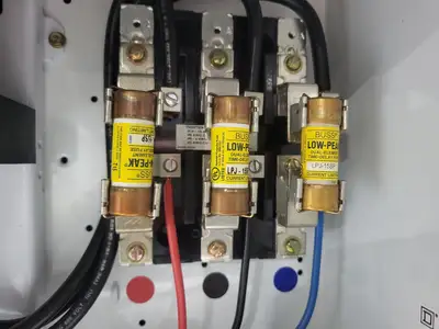 USED SQUARE D MODEL 6