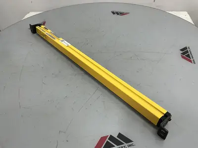 USED BANNER ENGINEERING SLSR30-750Q8