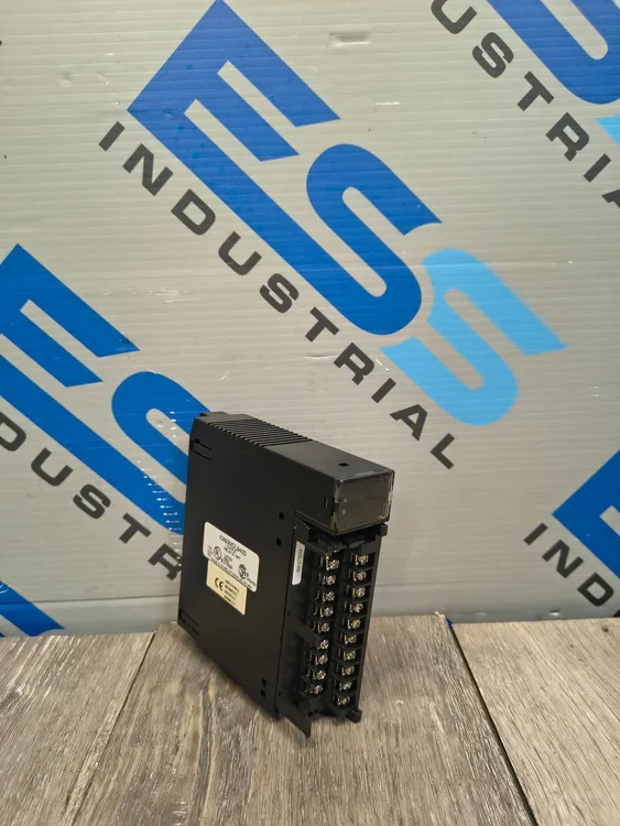 Used GE Fanuc IC693MDL940D Programmable Logic Controllers South Carolina US | ESS Industrial Equipment Sales #1328490