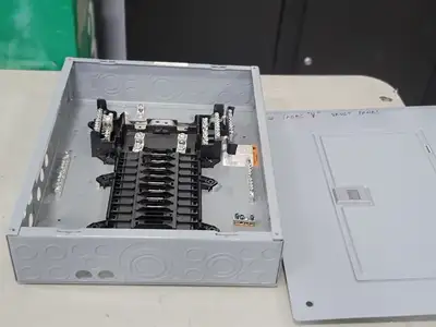 USED SCHNEIDER ELECTRIC QOC20U