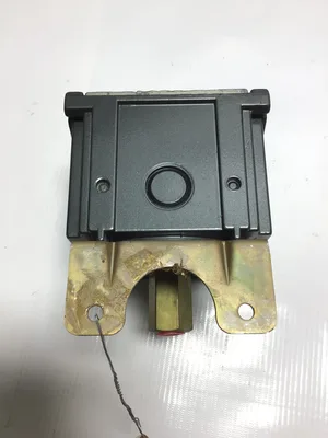 United Electric J300 270 Pressure Controller 0-200PSI