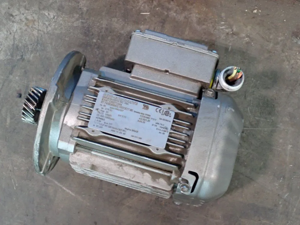 USED SEW EURODRIVE KT47DRS71M4