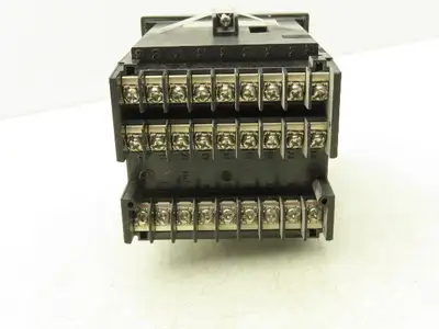 Honeywell DC2500-E0-0L00-100-00000-00-0 UDC2500 Temperature Controller Module