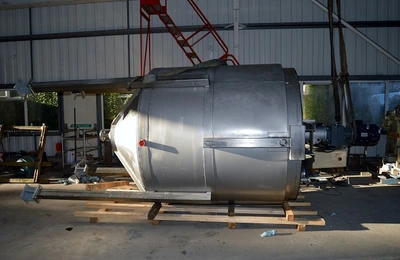 4500 L S/S Zero Pressure Jktd Encl Tank