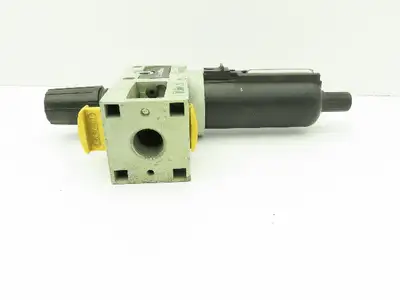 Numatic C22D-04M Pneumatic Coalescing Filter/Reg w/VS22-04 Shut-Off Valve .5"NPT