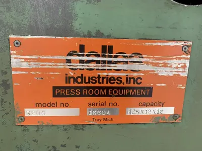 USED DALLAS D200