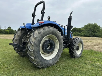 Used NEW HOLLAND T6020 Utility Tractors New York US | Abele Tractor #1343158