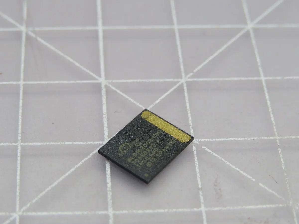 New | in-Stock INFINEON 17-4038101-01 ML01G200BHI00 Memory Texas US | Aucto #1308546