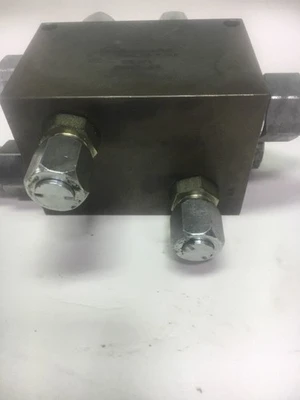 Used Sun Hydraulics 0668-A3 Valves/Fittings Indiana US | J&J Industrial Supply #1076164