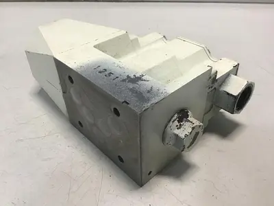 USED VICKERS DG4V-5-2A-M-P7L-H-6-30