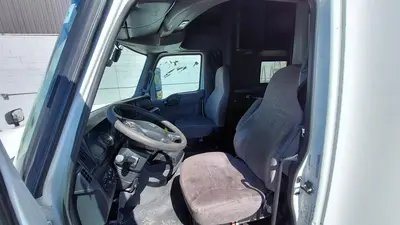 2019 INTERNATIONAL LT625 Sleeper Truck Tractor | Platinum Group (23)