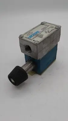 Used SOLENOID _UNKNOWN_ Pump & Valve Parts | ND Industrial Surplus #1213585
