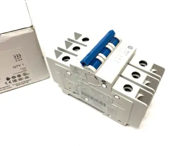 USED ALLEN-BRADLEY SER. D CIRCUIT BREAKER 3-POLE 16A