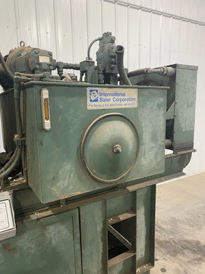 USED IBC   NA SERIES IBC 1272