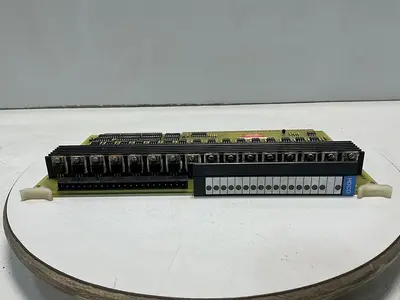 USED CINCINNATI MILACRON 3-531-4590A