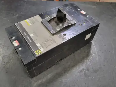 USED SQUARE D LHL36000M