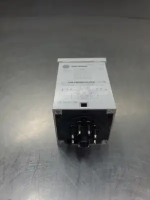 Used Allen-Bradley 700-HRQN2HA12 SER. D True-Off Delay Timing Relay Relays & Switches | Palmetto Automation #1149524