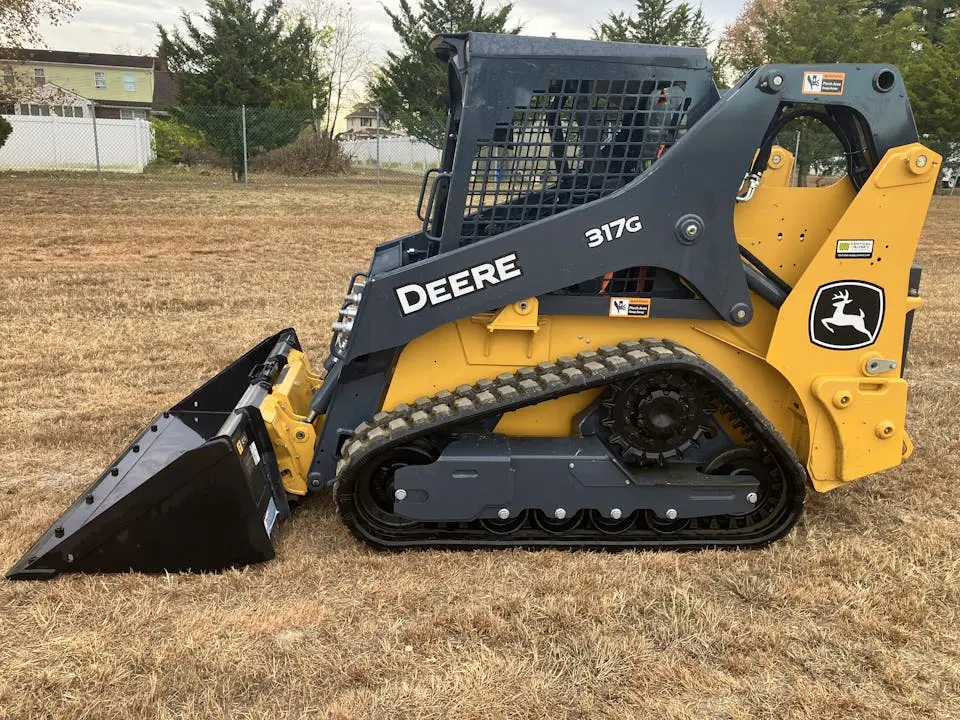 USED 2024 Deere 317G
