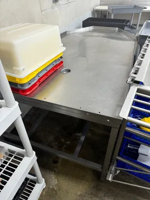 USED STAINLESS STEEL Inspection Table Preparation Tables