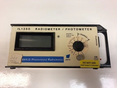 USED International Light IL1350